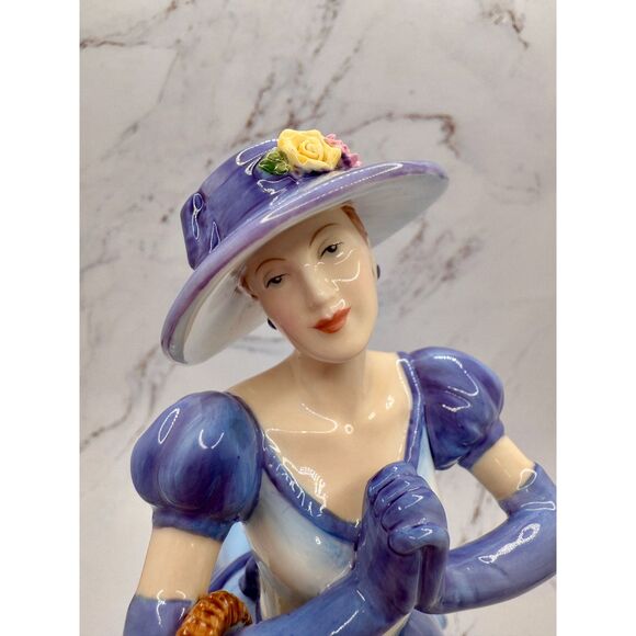 Royal Doulton Happy Birthday HN5428, 9" tall, Pretty Ladies, bone China - Picture 2 of 12